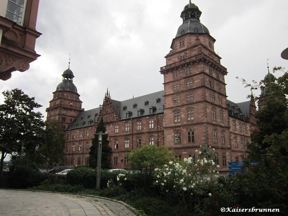 Das Schloss Johannisburg in Aschaffenburg 